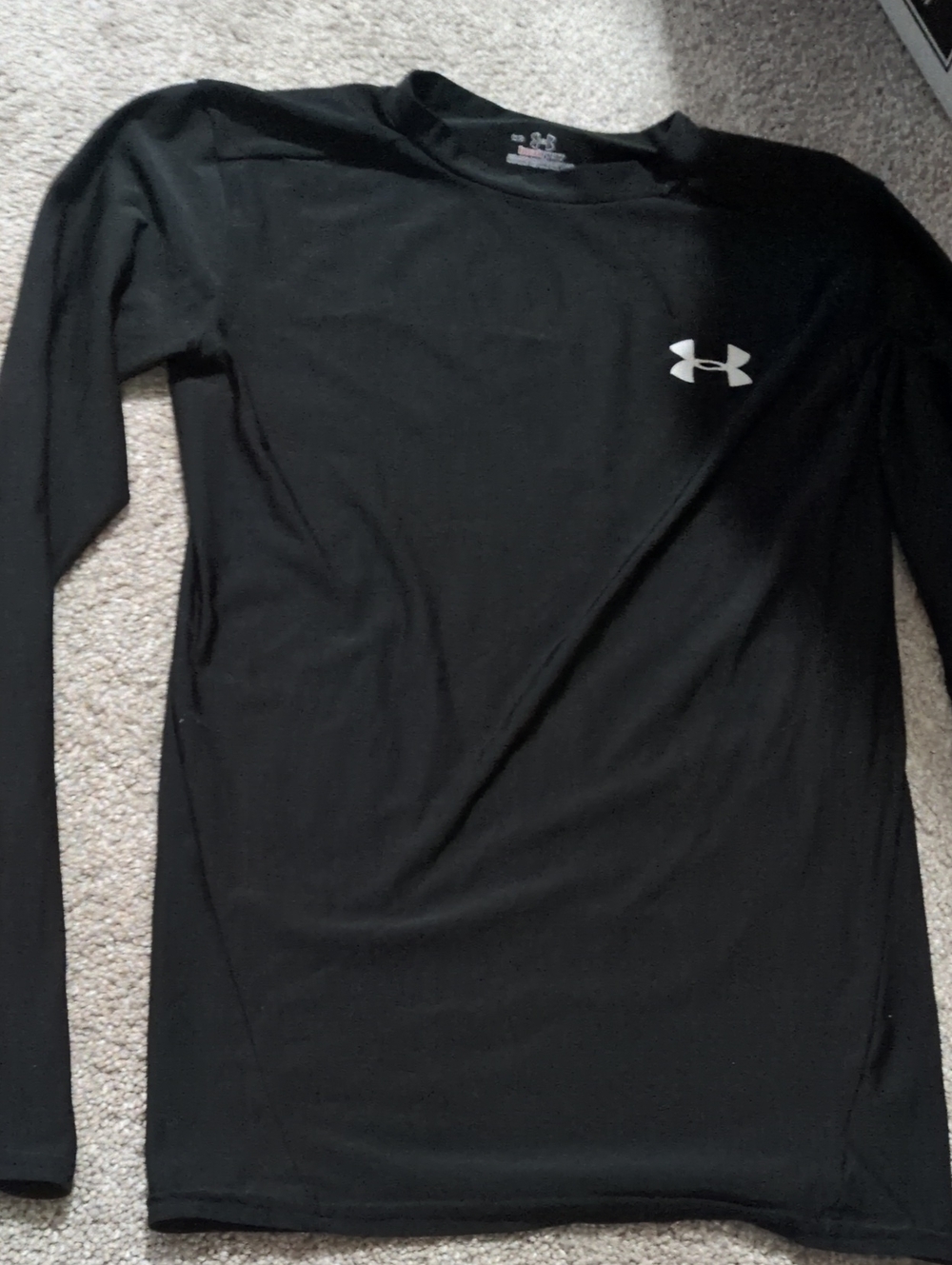 Under Armour Black Long Sleeve Crewneck Performance Shirt